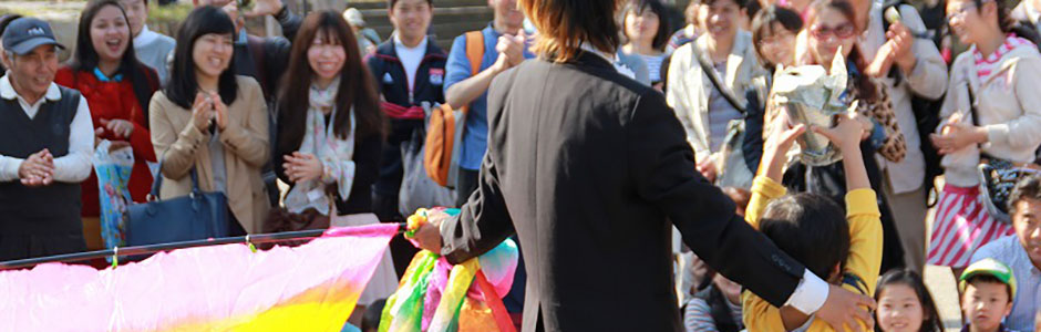 Entertainer MIKIYA,Kansai,Osaka,magician,for kids,kindergarten,nursery school,home for the aged
,year-end party,wedding